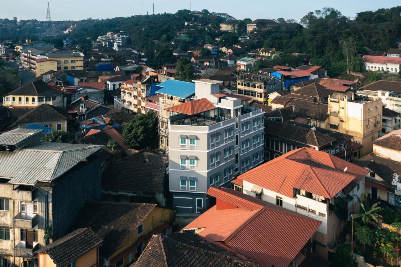 O Pierre - Fontainhas Hotel Panaji